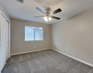 16411 Willingham Way - Photo Thumbnail 12