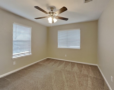 16411 Willingham Way - Photo Thumbnail 11