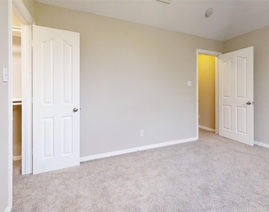 9224 Rodney Ray Boulevard - Photo Thumbnail 8