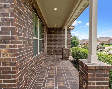 5126 Chester Springs Lane - Photo Thumbnail 19