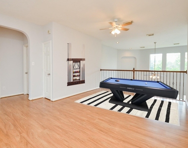 3911 Fallsbrook Court - Photo Thumbnail 19