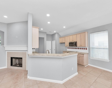 1819 Misty Falls Lane - Photo Thumbnail 12