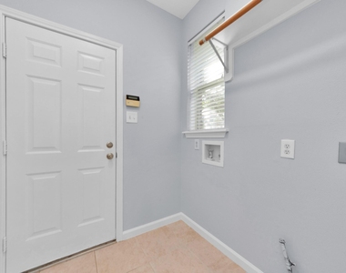 1819 Misty Falls Lane - Photo Thumbnail 23