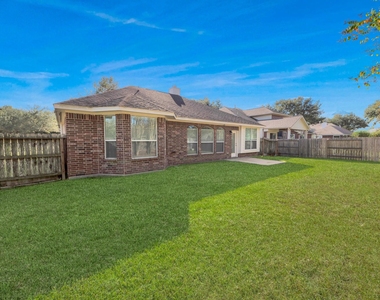 1819 Misty Falls Lane - Photo Thumbnail 25