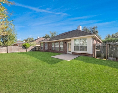 1819 Misty Falls Lane - Photo Thumbnail 26