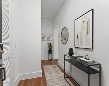 1508 Blodgett Street - Photo Thumbnail 5