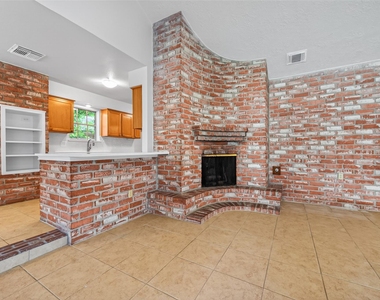 22206 Red River Drive - Photo Thumbnail 3