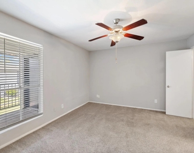 10101 Forum Park Drive - Photo Thumbnail 2