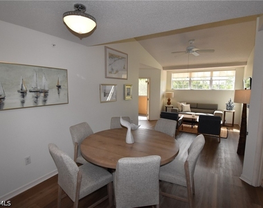 8735 River Homes Lane - Photo Thumbnail 2
