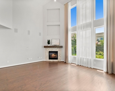 2840 Jehlon Lane - Photo Thumbnail 18