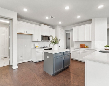 2840 Jehlon Lane - Photo Thumbnail 12