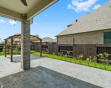 2840 Jehlon Lane - Photo Thumbnail 43