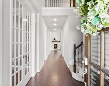 2840 Jehlon Lane - Photo Thumbnail 2