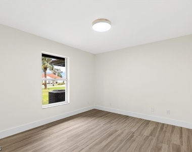 12809 Vista Pine Circle - Photo Thumbnail 9