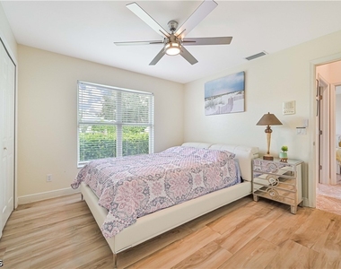 14980 Lake Olive Drive - Photo Thumbnail 23
