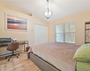 14980 Lake Olive Drive - Photo Thumbnail 19
