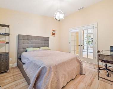 14980 Lake Olive Drive - Photo Thumbnail 20