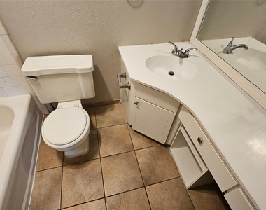 4430 Mccleester Drive - Photo Thumbnail 17