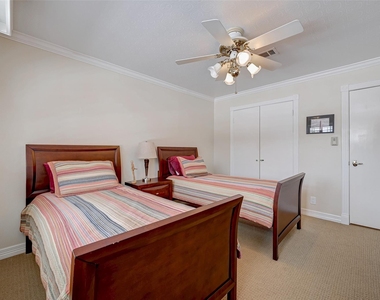 6329 Del Monte Drive - Photo Thumbnail 31