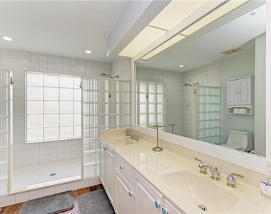14813 Laguna Drive - Photo Thumbnail 36