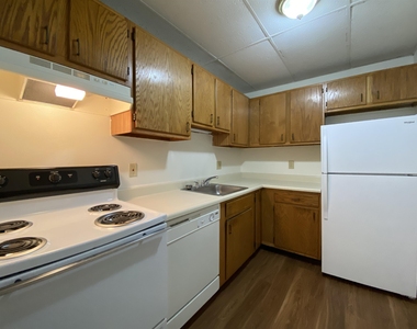610 Union - Photo Thumbnail 7