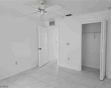 14980 Coopers Hawk Way - Photo Thumbnail 17