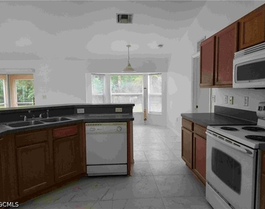 14980 Coopers Hawk Way - Photo Thumbnail 6