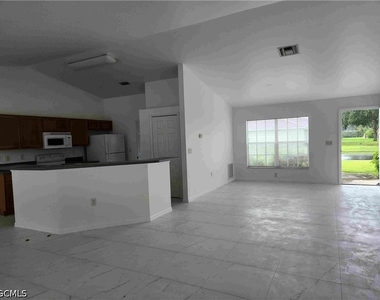 14980 Coopers Hawk Way - Photo Thumbnail 20