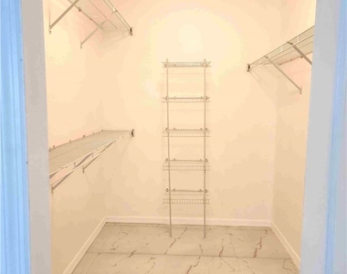 14980 Coopers Hawk Way - Photo Thumbnail 9
