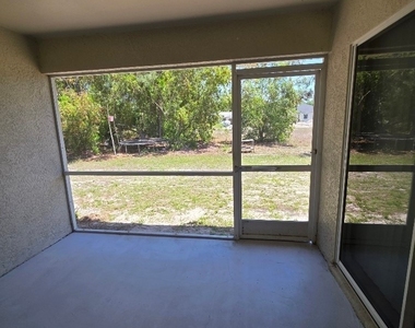 2419 Joe Avenue S - Photo Thumbnail 14