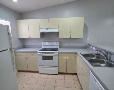 2419 Joe Avenue S - Photo Thumbnail 2