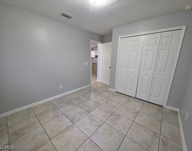 2419 Joe Avenue S - Photo Thumbnail 5