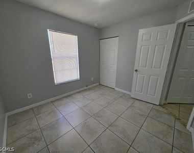 2419 Joe Avenue S - Photo Thumbnail 7