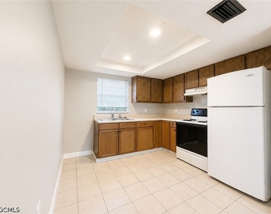5461 11th Avenue - Photo Thumbnail 4