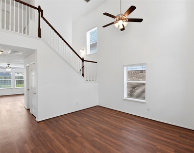5342 Gibralter Place - Photo Thumbnail 8