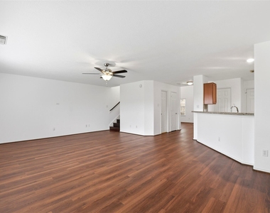 5342 Gibralter Place - Photo Thumbnail 12