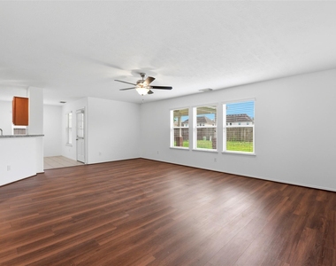 5342 Gibralter Place - Photo Thumbnail 11