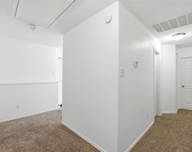 5342 Gibralter Place - Photo Thumbnail 28