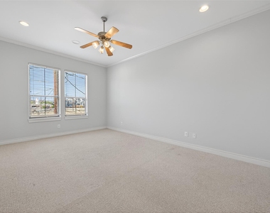 1105 Wagner Street - Photo Thumbnail 8