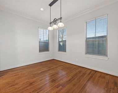 1105 Wagner Street - Photo Thumbnail 5