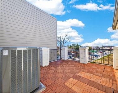 1105 Wagner Street - Photo Thumbnail 22