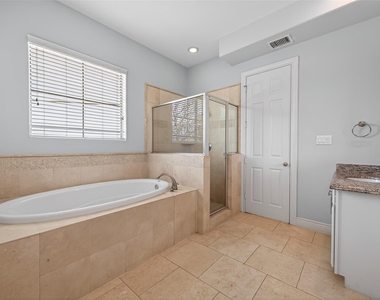1105 Wagner Street - Photo Thumbnail 12