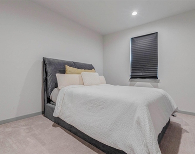 4502 Buck Street - Photo Thumbnail 11