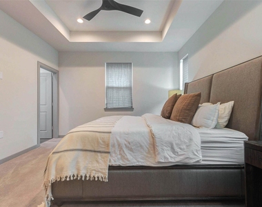 4502 Buck Street - Photo Thumbnail 2