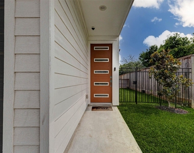 4502 Buck Street - Photo Thumbnail 7
