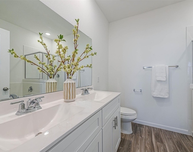 3075 Clydesdale Drive - Photo Thumbnail 21