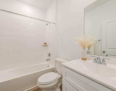 3075 Clydesdale Drive - Photo Thumbnail 32