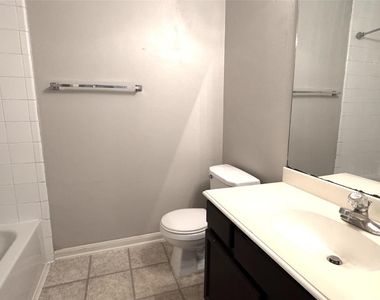 4243 Daisy Meadow Drive - Photo Thumbnail 16