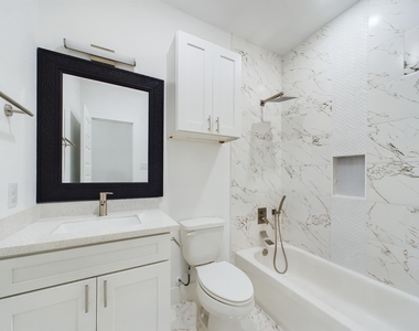 5206 Gold Street - Photo Thumbnail 11