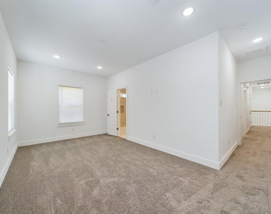 5206 Gold Street - Photo Thumbnail 13